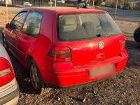 Gebraucht VW Golf IV 2002 Rot Limousine
