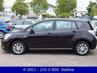Gebraucht Toyota Verso Edition 132 PS (97 kW) 2011 Violett Van / Kleinbus