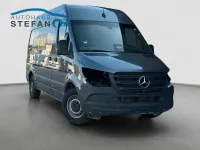 Gebraucht Mercedes Sprinter 170 PS (125 kW) 2025 Selenitgrau metallic Van