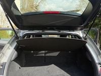 Gebraucht Lexus UX Launch Edition 184 PS (135 kW) 2019 Grau SUV