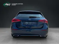 Gebraucht Mercedes A200 Progressive 163 PS (119 kW) 2020 Blau Limousine