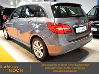 Gebraucht Mercedes B180 122 PS (89 kW) 2014 Mountaingrau Van / Kleinbus