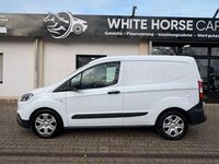 Gebraucht Ford Transit Trend 147 PS (108 kW) 2023 Weiß Van / Kleinbus