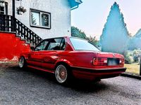 Gebraucht BMW 316 Performance 102 PS (75 kW) 1988 Rot Limousine