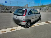 Second-hand Opel Corsa Comfort 75 CP (55 kW) 2002 Argintiu Hatchback