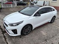 Gebraucht Kia ProCeed GT GT 204 PS (150 kW) 2019 Weiß Kleinwagen