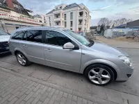 Gebraucht Opel Astra 116 PS (85 kW) 2010 Grau Kombi