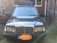 Usata Mercedes E250 1988 Nero Utilitaria