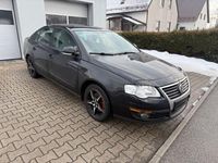 Second-hand VW Passat 105 CP (77 kW) 2005 Negru Berlinǎ