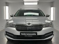 Gebraucht Skoda Superb 150 PS (110 kW) 2022 Silber Kombi