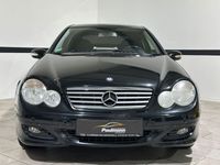 Gebraucht Mercedes C180 143 PS (105 kW) 2007 Schwarz Coupé