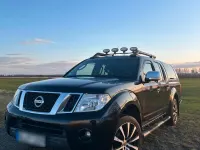 Gebraucht Nissan Navara 190 PS (139 kW) 2012 Schwarz Pickup