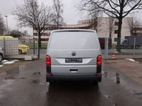 Gebraucht VW T6 114 PS (83 kW) 2017 Silber Van