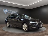 Gebraucht Skoda Octavia Ambition 116 PS (85 kW) 2022 Schwarzmagic perleffekt Limousine