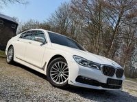 Gebraucht BMW 730 Executive 265 PS (194 kW) 2018 Weiß Limousine