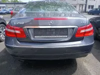 Usata Mercedes E250 Elegance 204 CV (150 kW) 2011 Blu Coupé