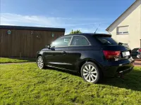 Gebraucht Audi A1 Attraction 86 PS (63 kW) 2011 Schwarz Kleinwagen
