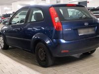 gebraucht Ford Fiesta 1.4 16V Voll Fahrbereit 2.Hand + Sehr gepflegt +