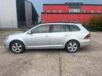 Gebraucht VW Golf VI 105 PS (77 kW) 2011 Silber Kleinwagen