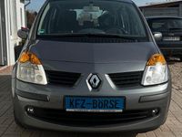Gebraucht Renault Modus 88 PS (64 kW) 2006 Grau Van / Kleinbus