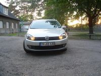 Gebraucht VW Golf VI 122 PS (89 kW) 2009 Beige metallic Kleinwagen
