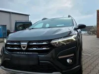 Gebraucht Dacia Sandero Stepway 101 PS (74 kW) 2021 Schwarz Limousine