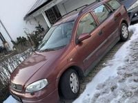 Gebraucht Opel Astra 101 PS (74 kW) 2001 Rot Kombi