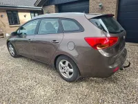 Gebraucht Kia Ceed Sportswagon Edition 7 128 PS (94 kW) 2012 Kombi