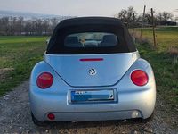 Gebraucht VW New Beetle Highline 116 PS (85 kW) 2005 Blau Kleinwagen