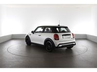 Gebraucht Mini Cooper Classic 136 PS (100 kW) 2024 Weiss Kleinwagen