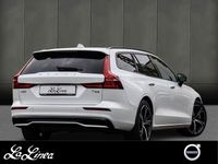 Gebraucht Volvo V60 Plus 349 PS (256 kW) 2024 Weiss Kombi