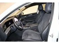 Gebraucht VW Passat Elegance 193 PS (141 kW) 2025 Oryxweiß perlmutteffekt (metallic) Kombi