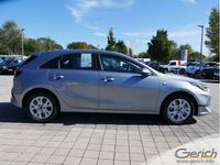 Gebraucht Kia Ceed Vision 140 PS (102 kW) 2025 Lunarsilber metallic (metallic) Kleinwagen