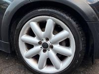 Second-hand Mini Cooper 116 CP (85 kW) 2002 Negru Hatchback