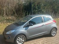 Gebraucht Ford Ka Trend 69 PS (50 kW) 2015 Grau