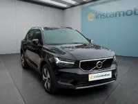 Gebraucht Volvo XC40 Momentum 129 PS (94 kW) 2022 Schwarz SUV