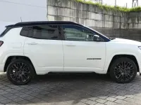 Gebraucht Jeep Compass Summit 240 PS (176 kW) 2022 Weiß SUV