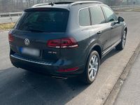 Gebraucht VW Touareg Edition 240 PS (176 kW) 2013 Grau SUV