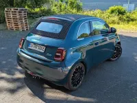 Gebraucht Fiat 500e La Prima 86 kW (118 PS) 2021 Grün Cabrio