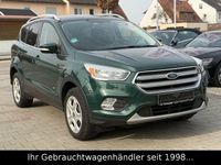 Gebraucht Ford Kuga Trend 150 PS (110 kW) 2017 Grün SUV