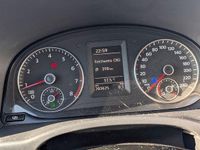 Gebraucht VW Caddy 109 PS (80 kW) 2011 Weiß Van / Kleinbus