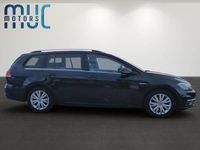 Gebraucht VW Golf VII Highline 131 PS (96 kW) 2018 Deep black perleffekt Kombi