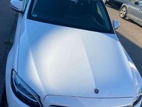 Gebraucht Mercedes C220 194 PS (142 kW) 2020 Weiß Limousine