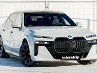 Gebraucht BMW i7 M Sport 400 kW (544 PS) 2026 Weiß Limousine