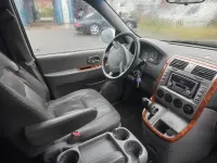 Gebraucht Kia Carnival EX 185 PS (136 kW) 2006 Gold Van / Kleinbus