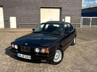 Gebraucht BMW 535 211 PS (155 kW) 1989 Schwarz Limousine