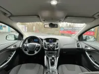 Gebraucht Ford Focus 115 PS (84 kW) 2012 Grau Limousine