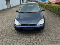 Gebraucht Ford Focus 75 PS (55 kW) 2001 Blau Limousine