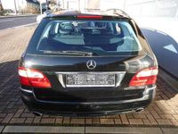 Gebraucht Mercedes E200 Sport 163 PS (119 kW) 2005 Obsidianschwarz  metalliclack Kombi