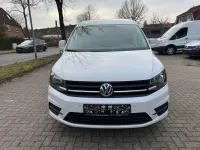 Second-hand VW Caddy 102 CP (75 kW) 2019 Alb Monovolum